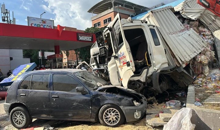 Al menos cuatro personas murieron por accidente en Maripérez (Foto publicada por Todos Ahora)