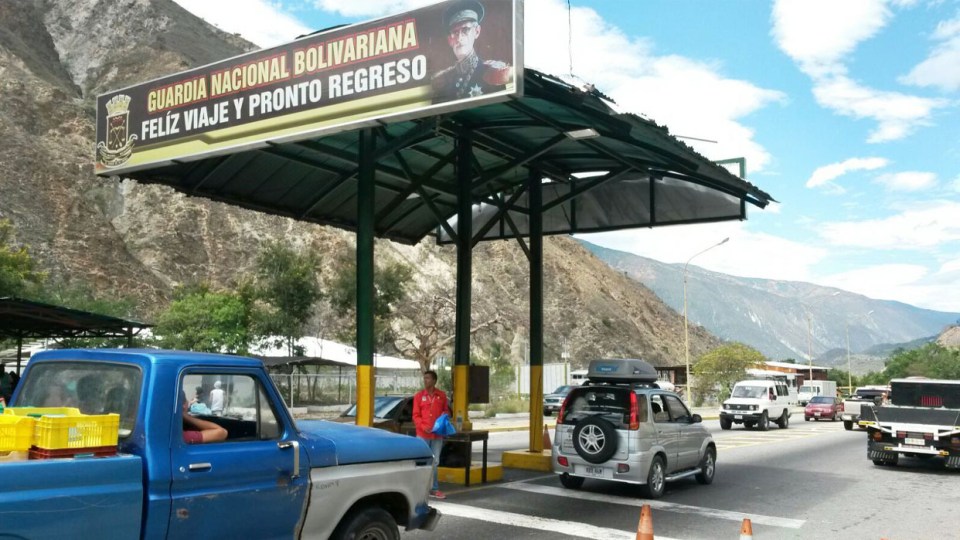 Las alcabalas y puntos de seguridad prácticamente desaparecieron de las carreteras (Foto cortesía)